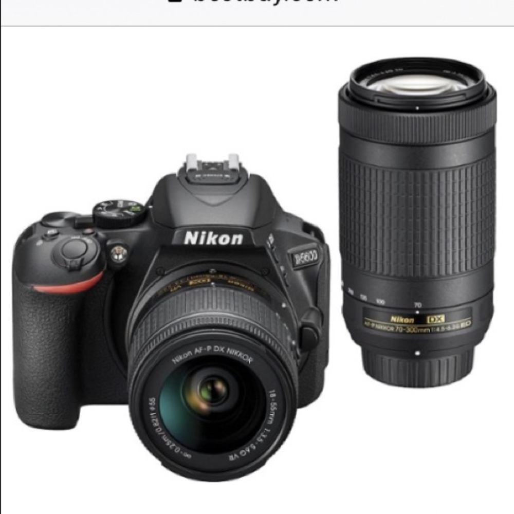 NIKON D5600 DSLR Camera BUNDLE